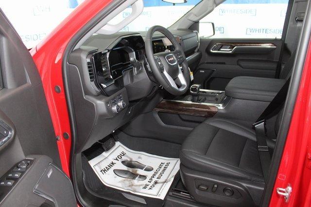 2025 GMC Sierra 1500 Vehicle Photo in SAINT CLAIRSVILLE, OH 43950-8512