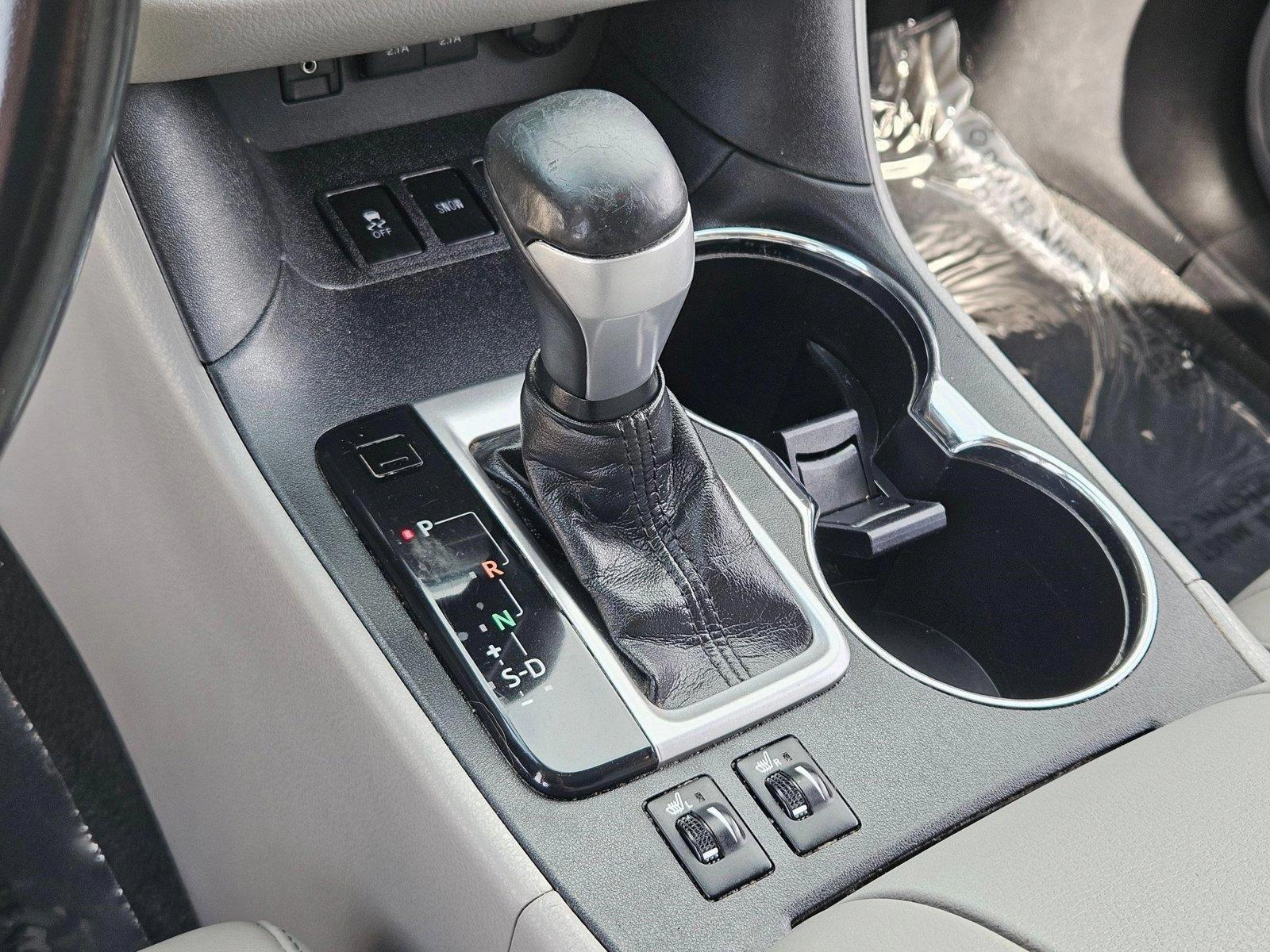 2018 Toyota Highlander Vehicle Photo in HENDERSON, NV 89014-6702