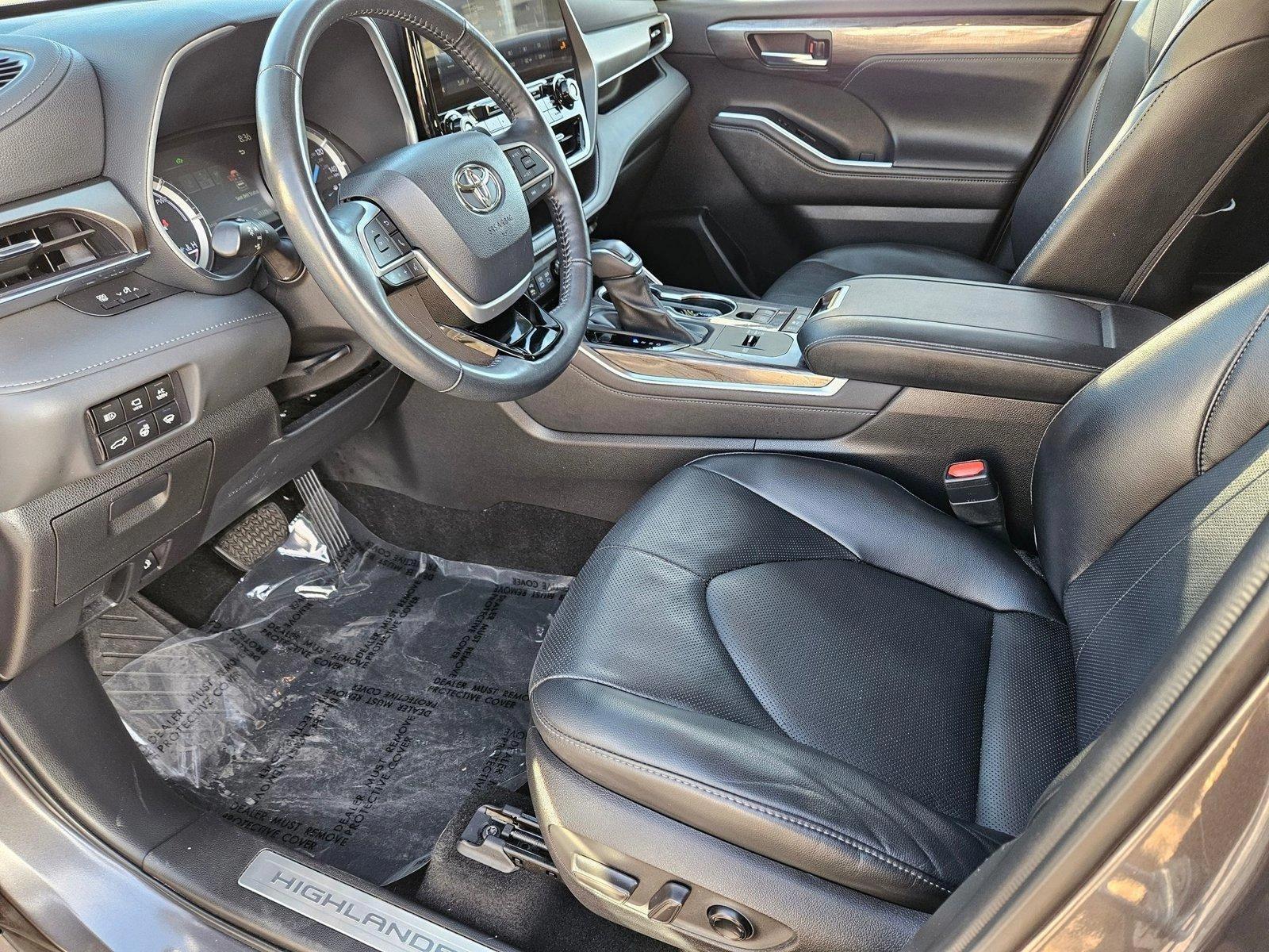2022 Toyota Highlander Vehicle Photo in Las Vegas, NV 89149