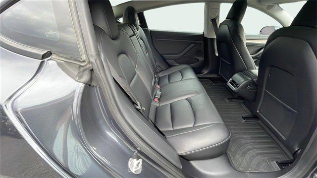 2022 Tesla Model 3 Vehicle Photo in THOMPSONTOWN, PA 17094-9014
