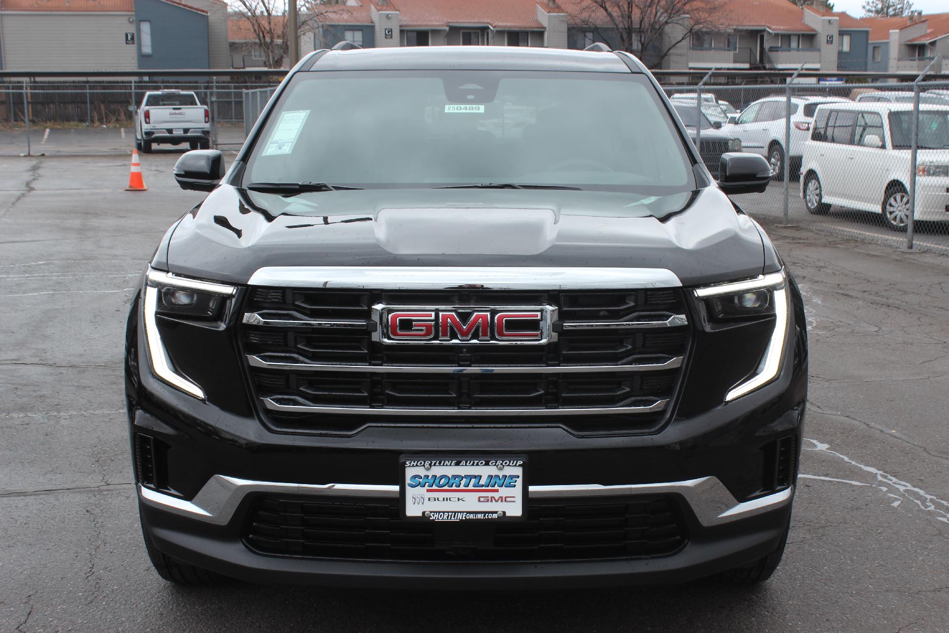 2025 GMC Acadia Vehicle Photo in AURORA, CO 80012-4011