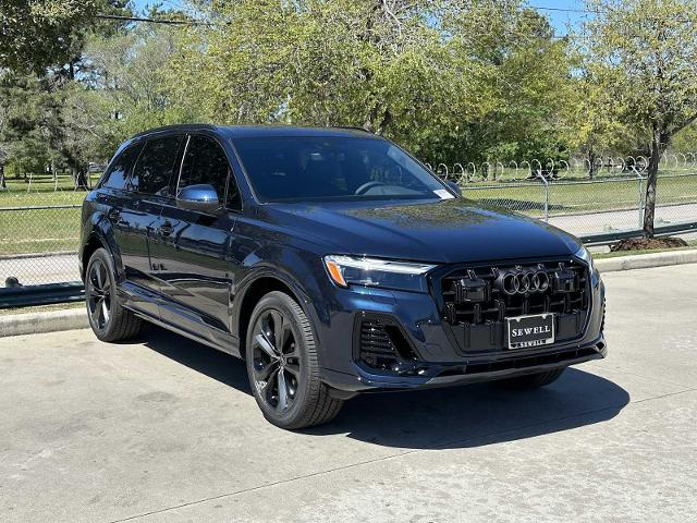 2025 Audi Q7 Vehicle Photo in HOUSTON, TX 77090