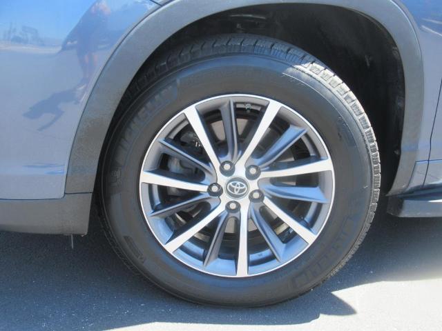 2018 Toyota Highlander Vehicle Photo in LEESBURG, FL 34788-4022