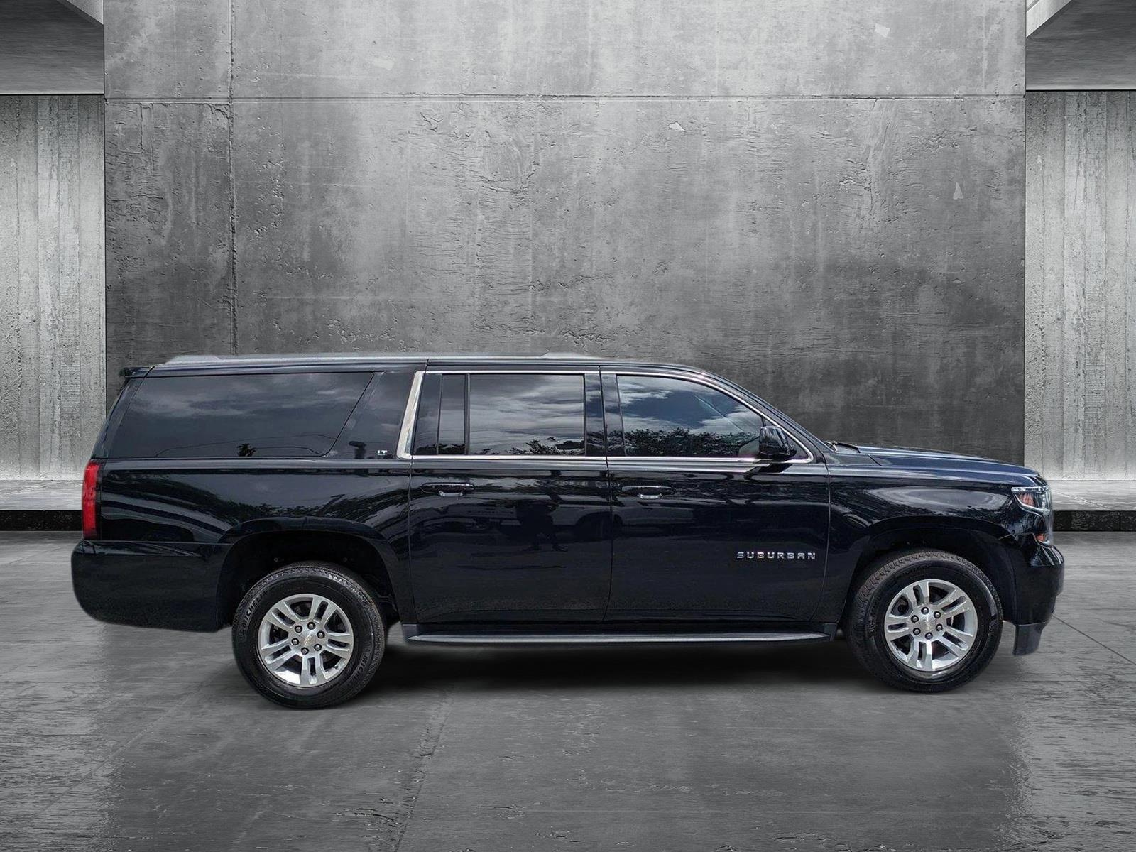 2020 Chevrolet Suburban Vehicle Photo in GREENACRES, FL 33463-3207
