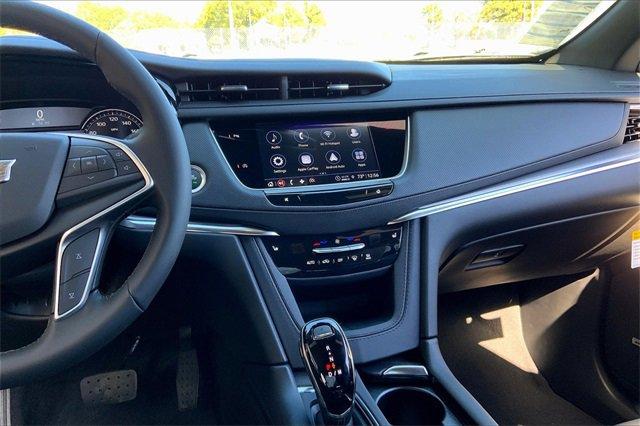 2025 Cadillac XT5 Vehicle Photo in KANSAS CITY, MO 64114-4545