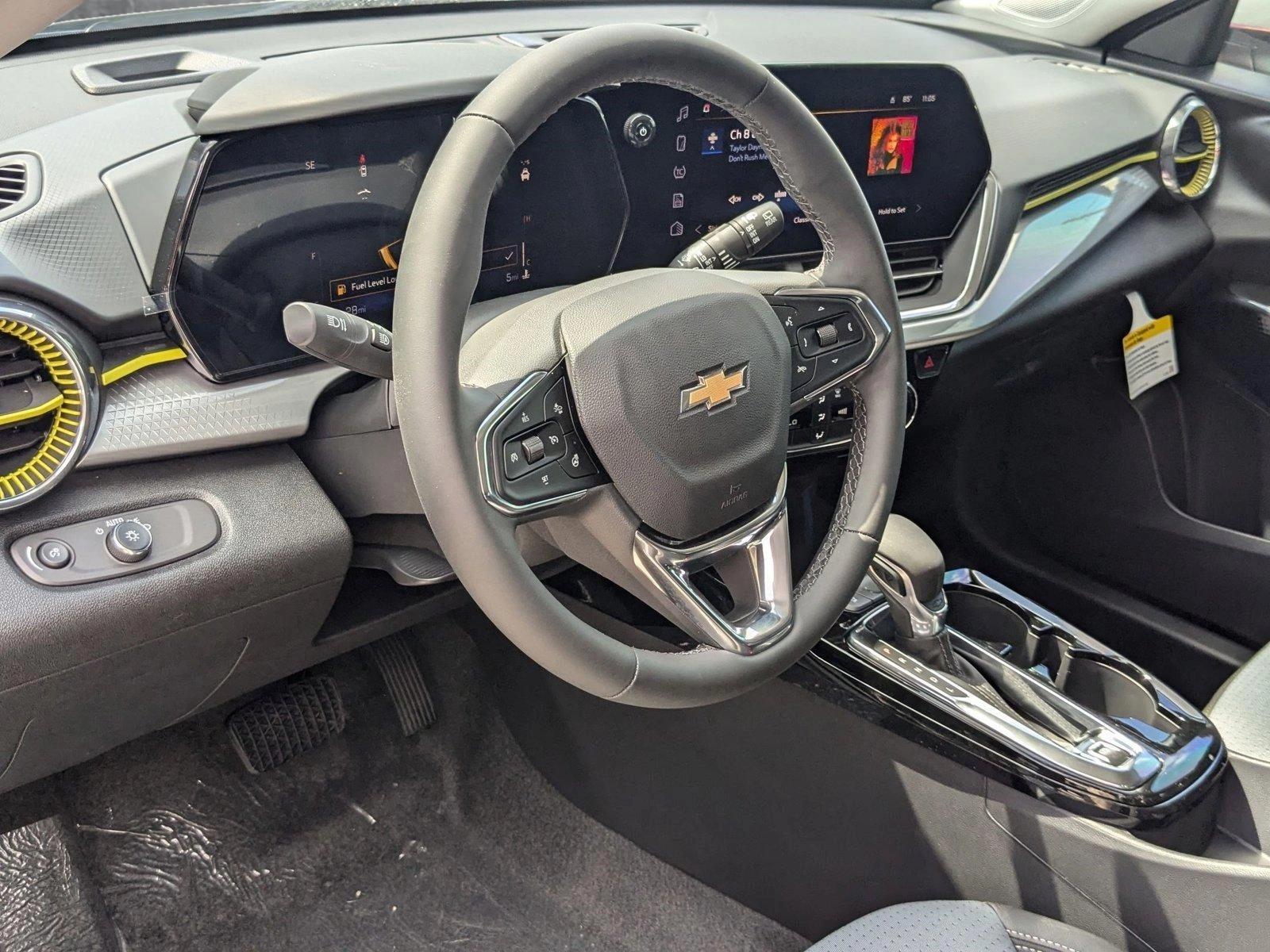 2025 Chevrolet Trax Vehicle Photo in MIAMI, FL 33134-2699