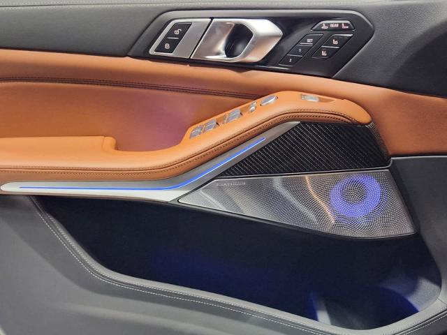 2025 BMW X7 ALPINA XB7 Vehicle Photo in GRAPEVINE, TX 76051