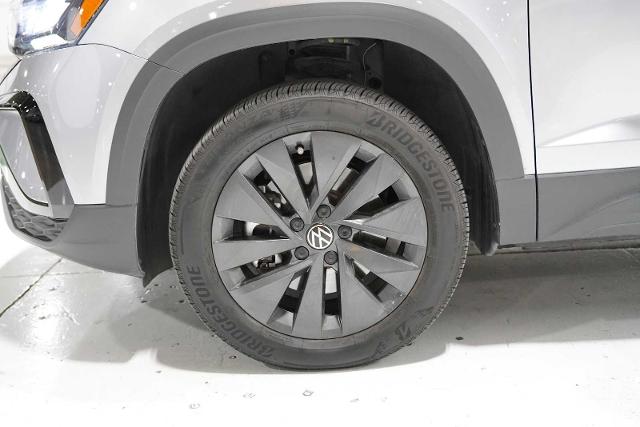 2024 Volkswagen Taos Vehicle Photo in GRAPEVINE, TX 76051