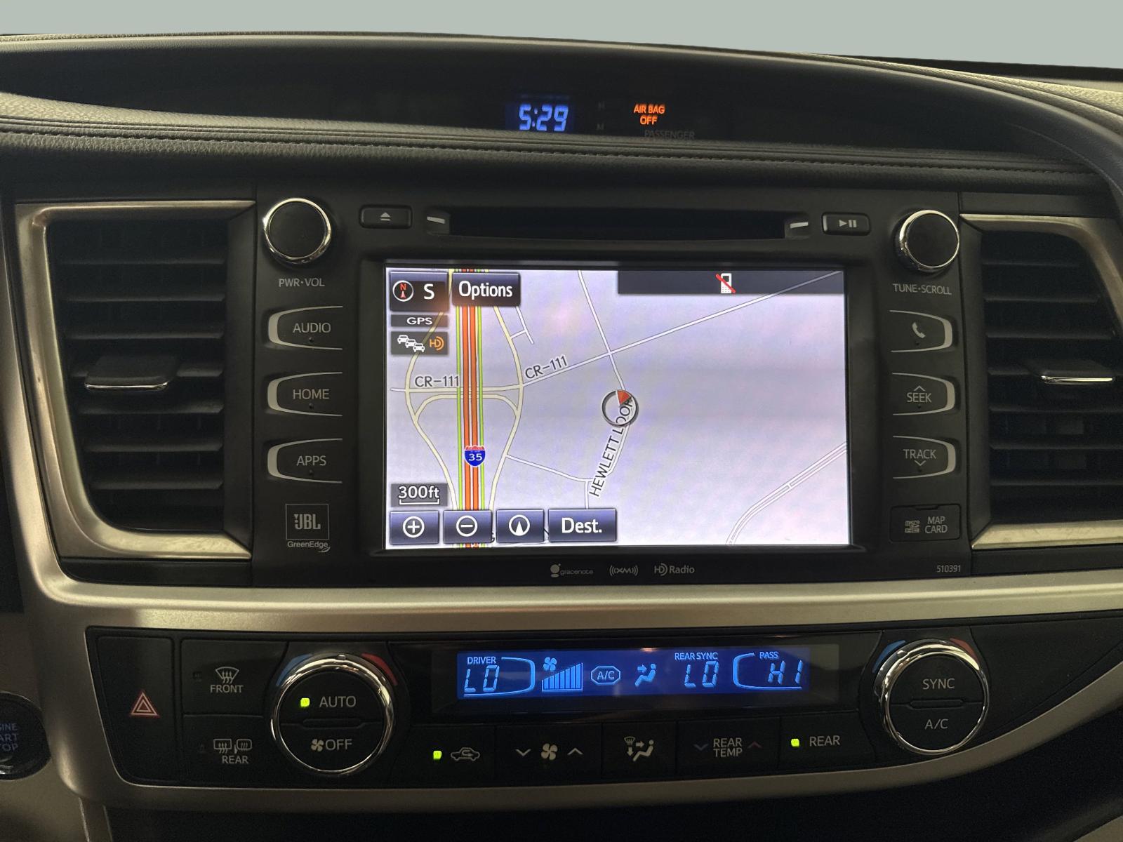 2019 Toyota Highlander Vehicle Photo in GEORGETOWN, TX 78626-7508