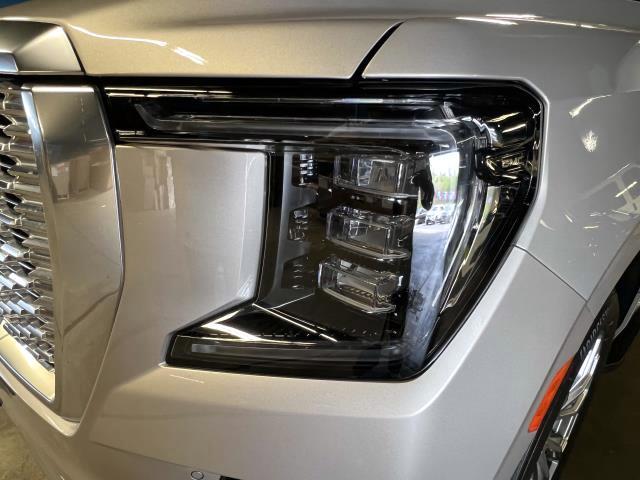 2024 GMC Yukon Vehicle Photo in Roslyn, NY 11576