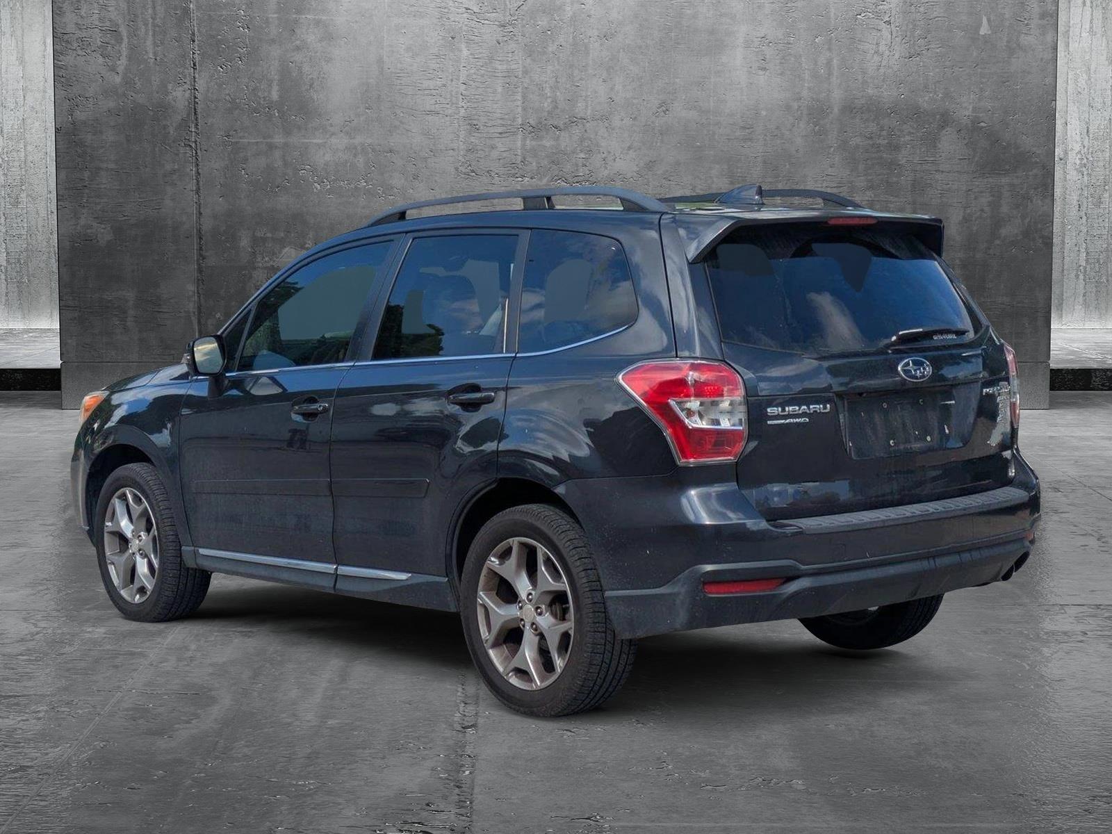 2016 Subaru Forester Vehicle Photo in GREENACRES, FL 33463-3207