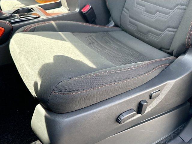 2025 Nissan Frontier Vehicle Photo in Flemington, NJ 08822