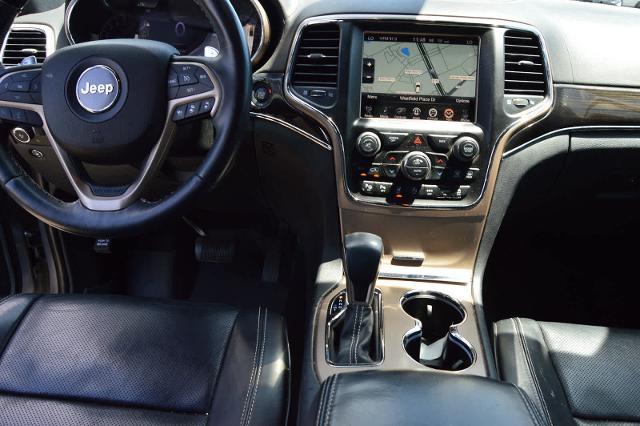 2017 Jeep Grand Cherokee Vehicle Photo in Houston, TX 77090