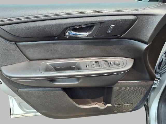 2015 Chevrolet Traverse Vehicle Photo in Oshkosh, WI 54904