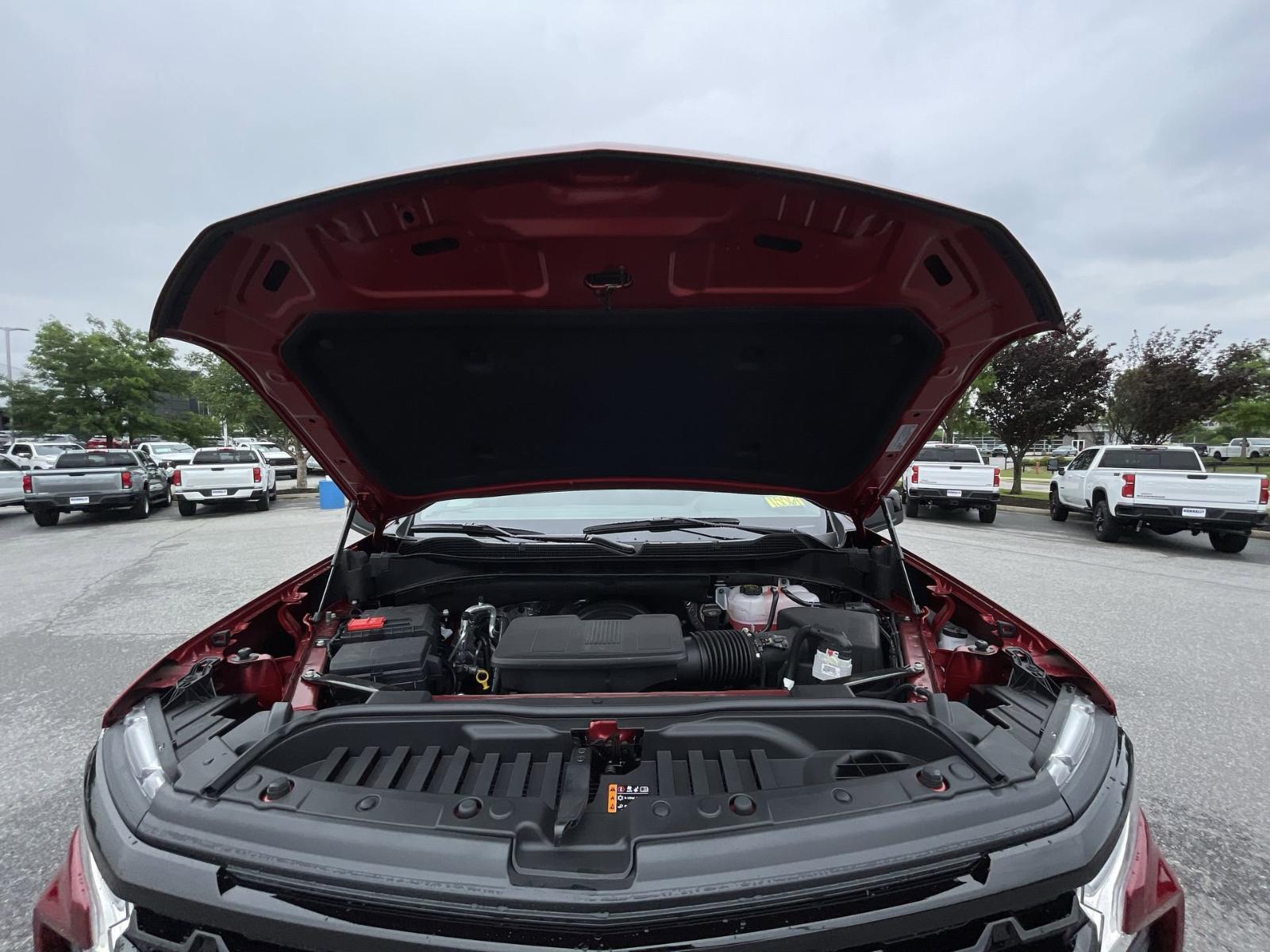 2025 Chevrolet Silverado 1500 Vehicle Photo in BENTONVILLE, AR 72712-4322