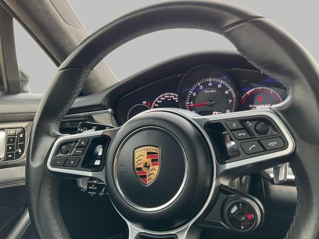 2017 Porsche Panamera Vehicle Photo in Kaukauna, WI 54130