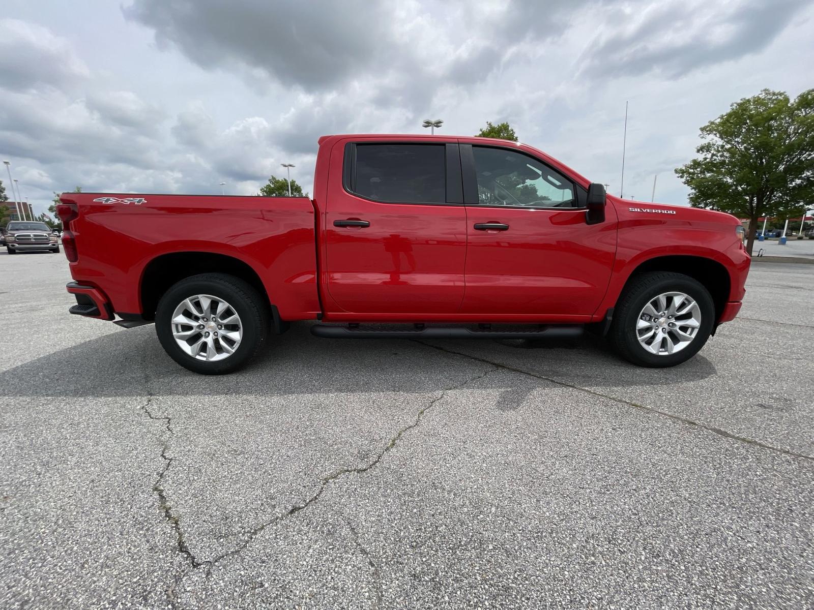 2025 Chevrolet Silverado 1500 Vehicle Photo in BENTONVILLE, AR 72712-4322