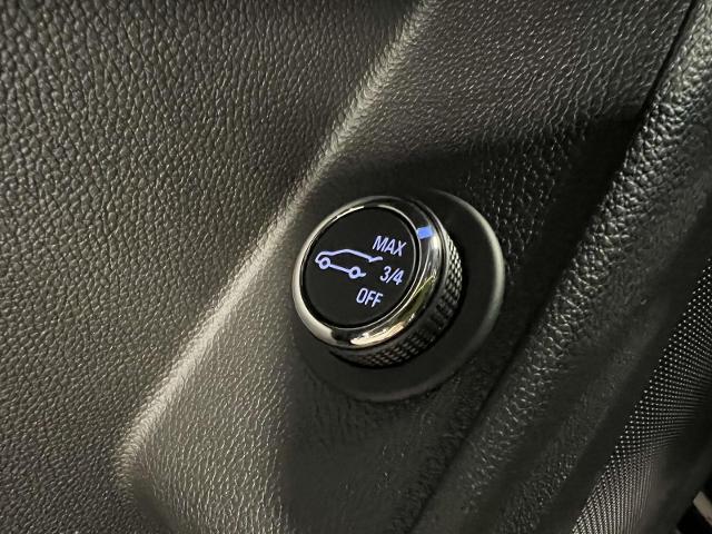 2020 Chevrolet Traverse Vehicle Photo in Roslyn, NY 11576
