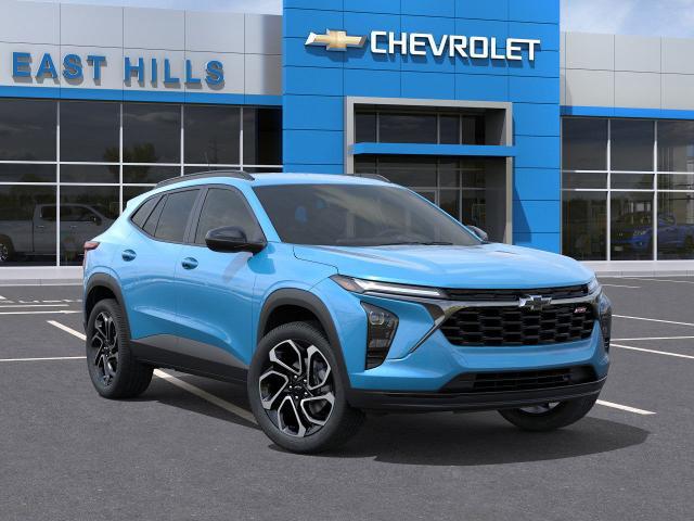 2025 Chevrolet Trax Vehicle Photo in Roslyn, NY 11576