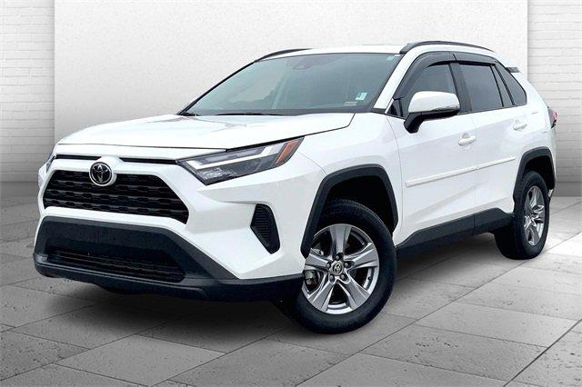 2022 Toyota RAV4 Vehicle Photo in KANSAS CITY, MO 64114-4502
