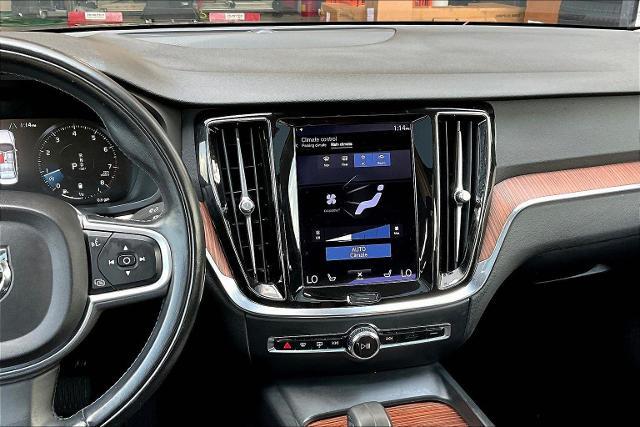 2022 Volvo S60 Vehicle Photo in Houston, TX 77007