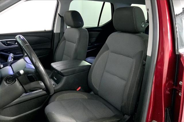 2020 Chevrolet Traverse Vehicle Photo in Lees Summit, MO 64086