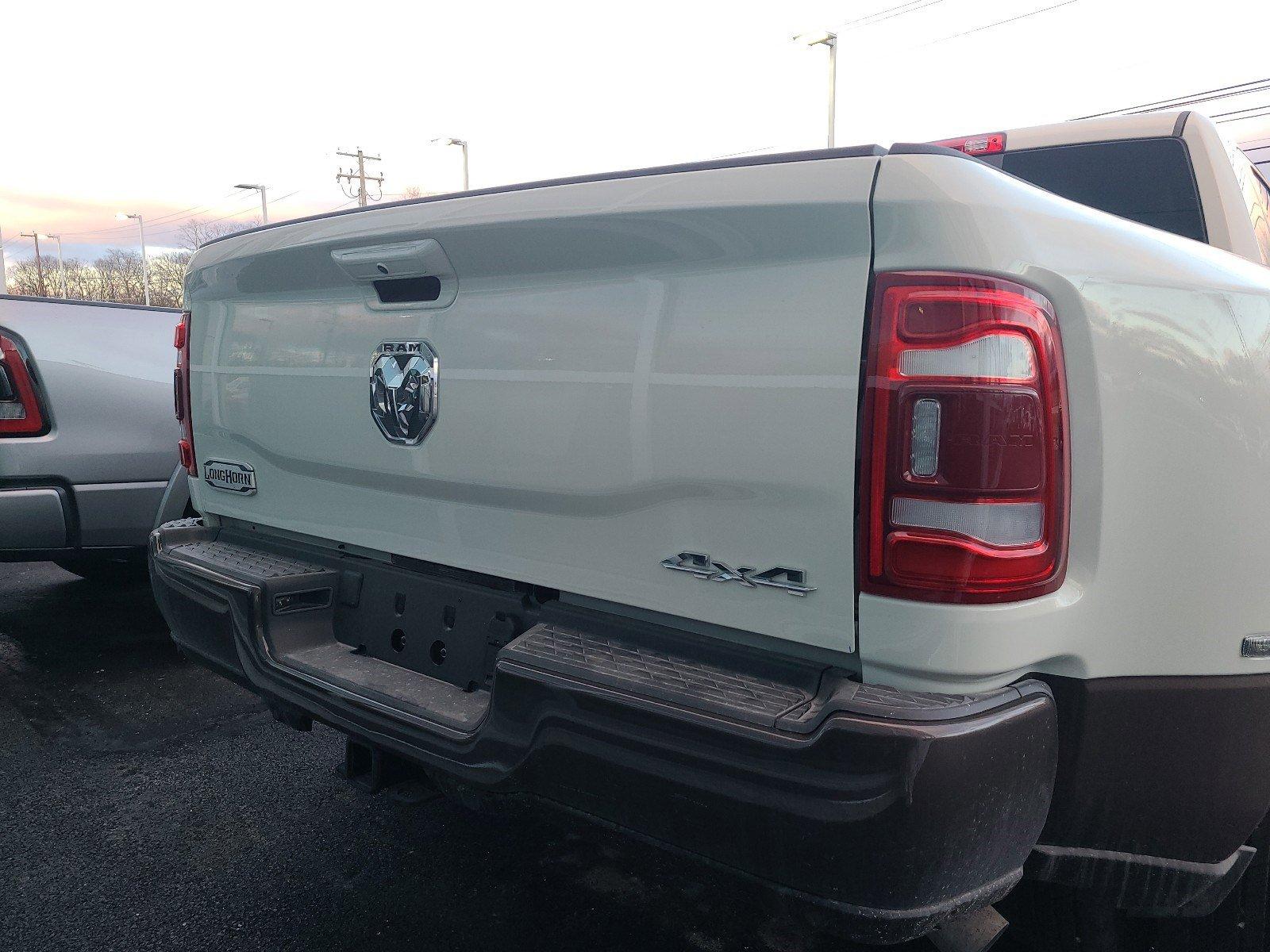 2024 Ram 3500 Vehicle Photo in Mechanicsburg, PA 17050-1707