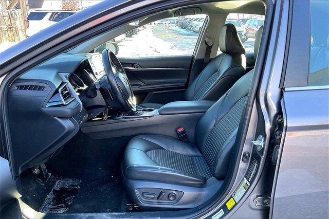 2022 Toyota Camry Vehicle Photo in INDEPENDENCE, MO 64055-1314