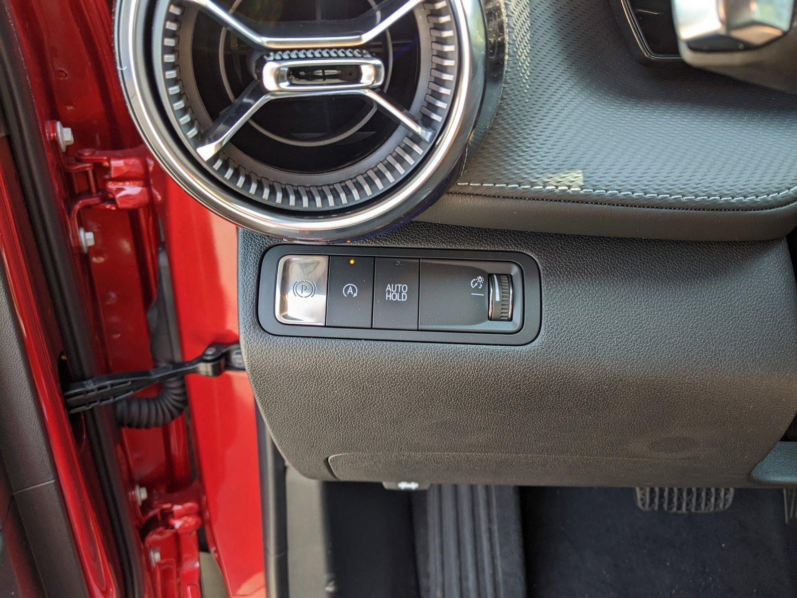 2025 Chevrolet Equinox Vehicle Photo in LAUREL, MD 20707-4697