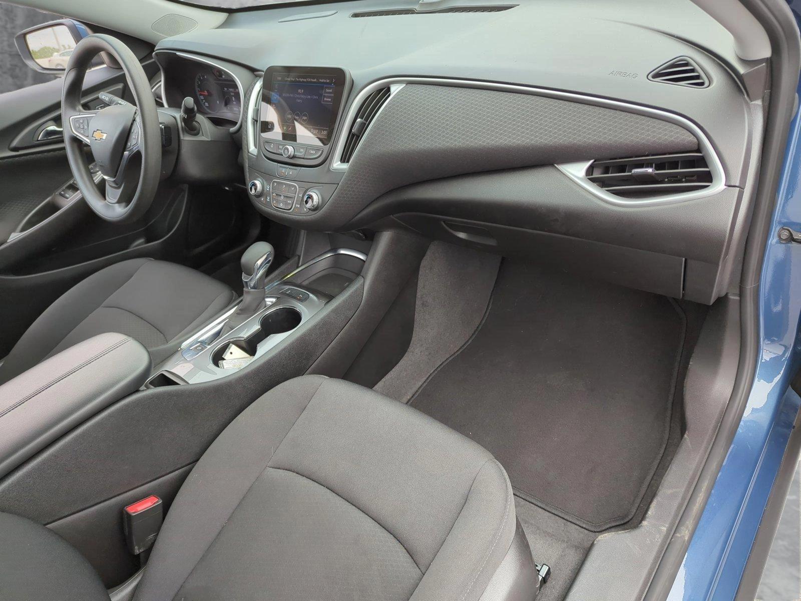 2024 Chevrolet Malibu Vehicle Photo in Ft. Myers, FL 33907