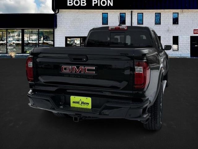 2025 GMC Canyon Vehicle Photo in CHICOPEE, MA 01020-5001