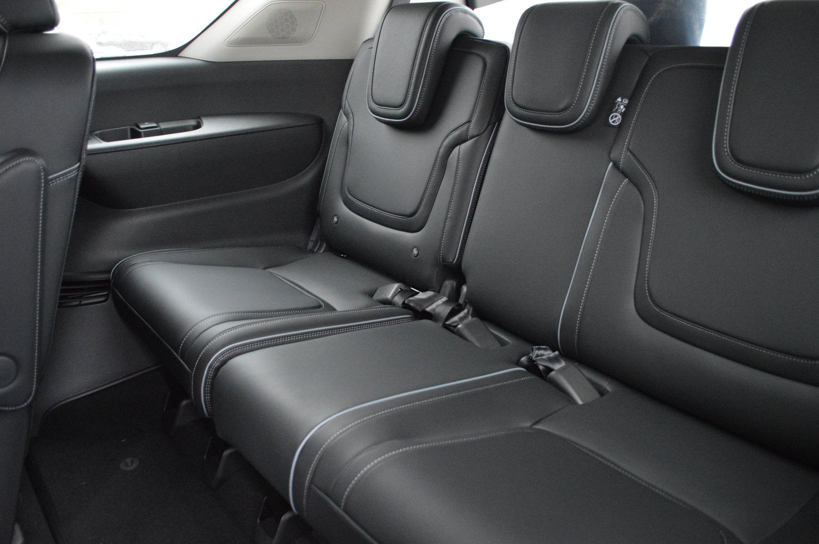 2025 INFINITI QX80 Vehicle Photo in Houston, TX 77090