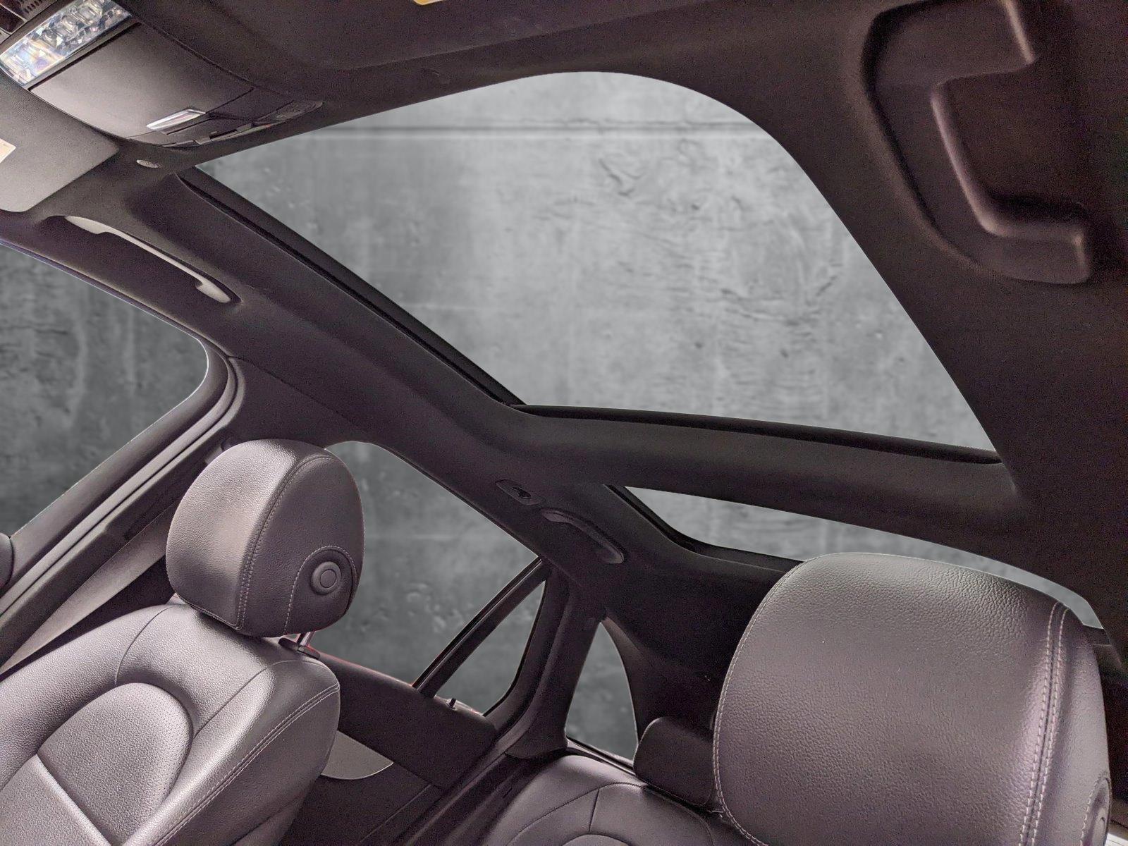 2021 Mercedes-Benz GLC Vehicle Photo in Cockeysville, MD 21030