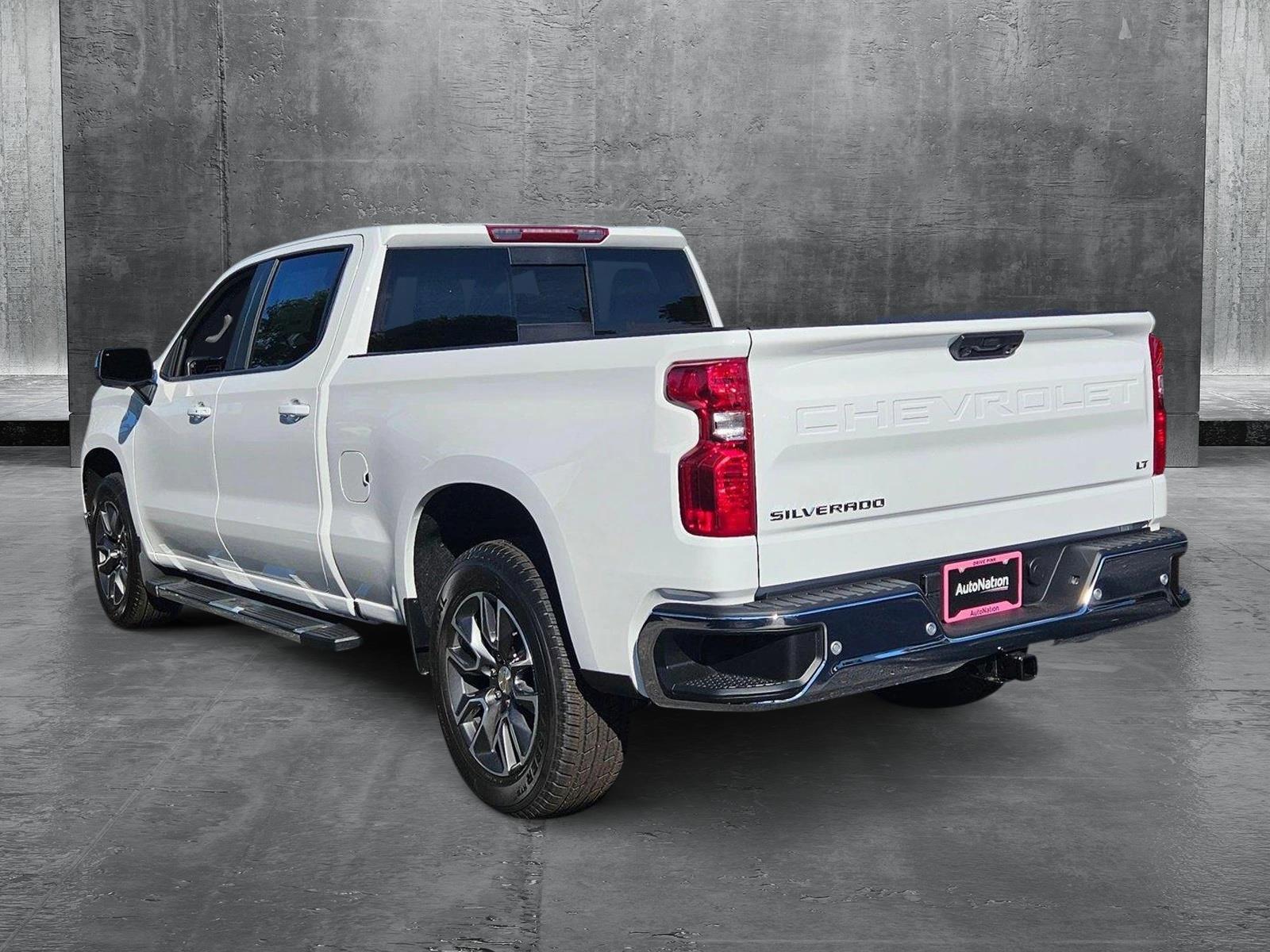 2025 Chevrolet Silverado 1500 Vehicle Photo in GREENACRES, FL 33463-3207