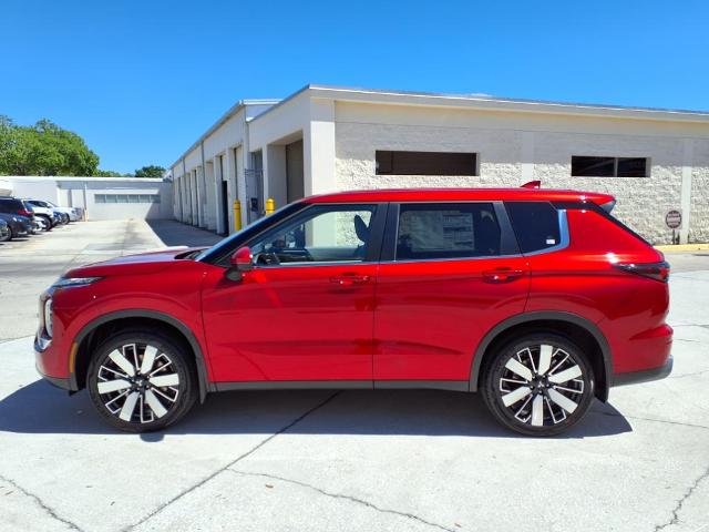 2025 Mitsubishi Outlander Vehicle Photo in Tampa, FL 33612
