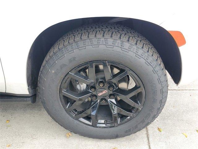 2022 GMC Yukon XL Vehicle Photo in SUNRISE, FL 33323-3202