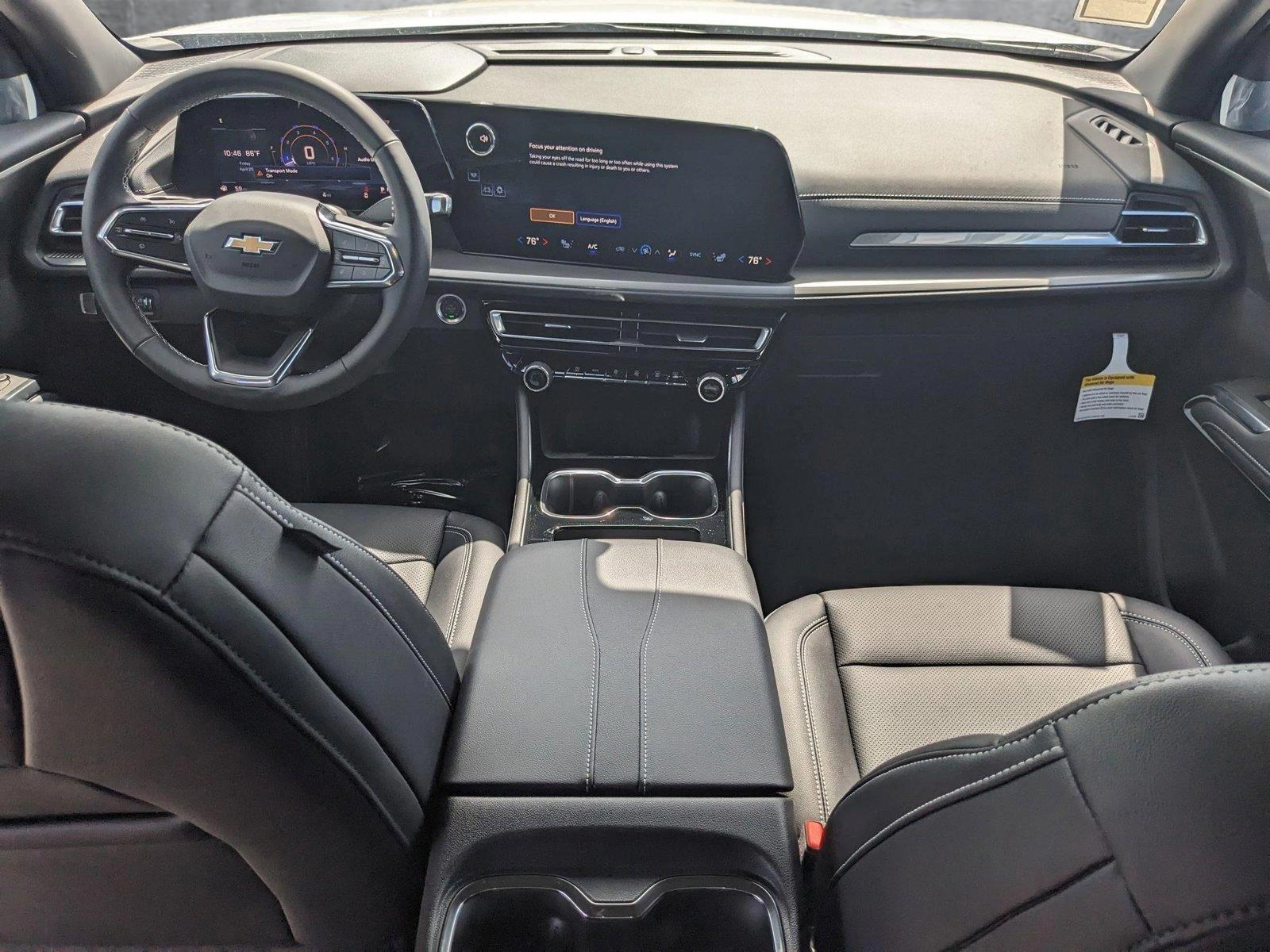 2025 Chevrolet Traverse Vehicle Photo in MIAMI, FL 33172-3015