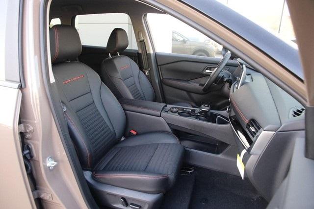 2025 Nissan Rogue Vehicle Photo in Hazelwood, MO 63042