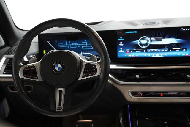 2024 BMW X7 M60i Vehicle Photo in GRAPEVINE, TX 76051