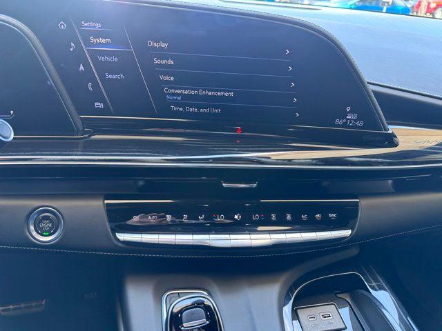 2024 Cadillac Escalade Vehicle Photo in DELRAY BEACH, FL 33483-3294