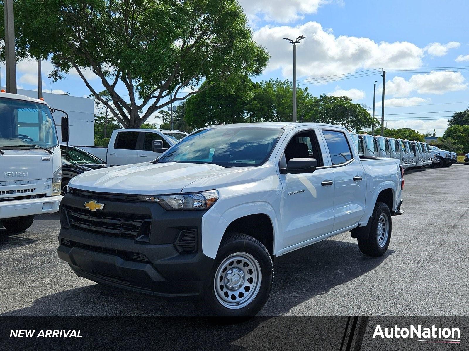 2025 Chevrolet Colorado Vehicle Photo in GREENACRES, FL 33463-3207