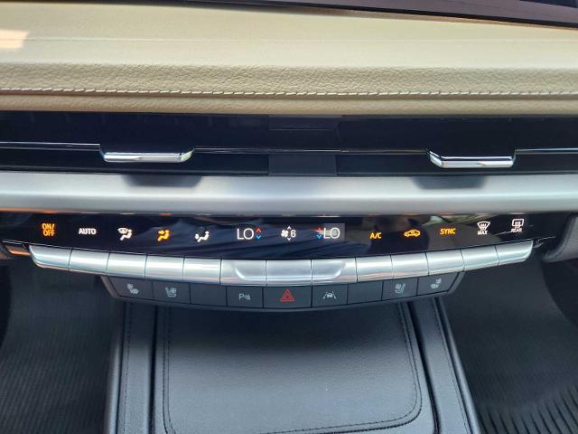 2025 Cadillac XT4 Vehicle Photo in HOUSTON, TX 77079