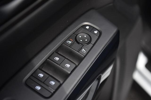 2025 Nissan Pathfinder Vehicle Photo in Ballwin, MO 63011