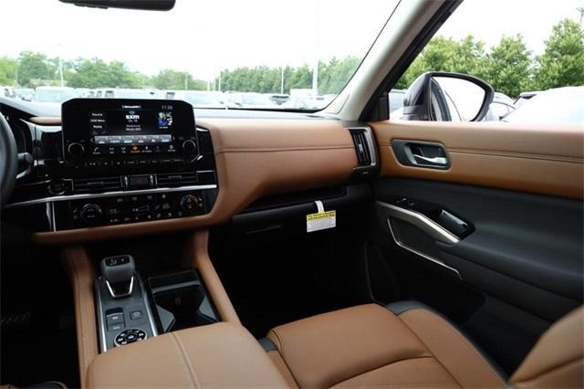 2025 Nissan Pathfinder Vehicle Photo in Hazelwood, MO 63042
