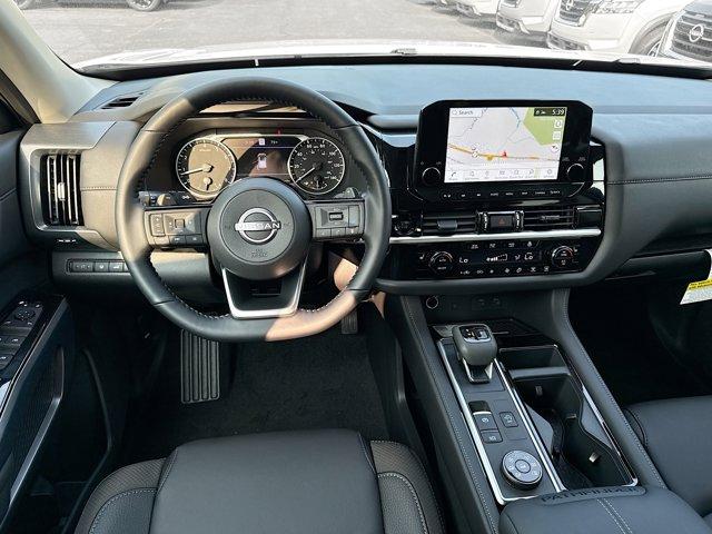 2025 Nissan Pathfinder Vehicle Photo in Flemington, NJ 08822