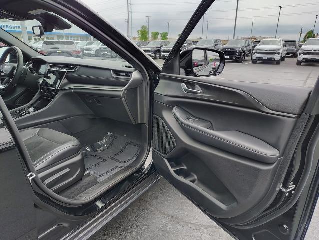 2023 Jeep Grand Cherokee Vehicle Photo in GREEN BAY, WI 54304-5303