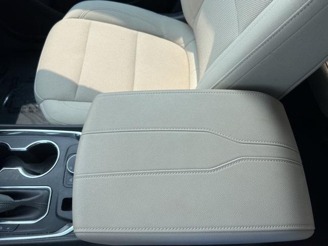 2022 Chevrolet Traverse Vehicle Photo in GREEN BAY, WI 54304-5303