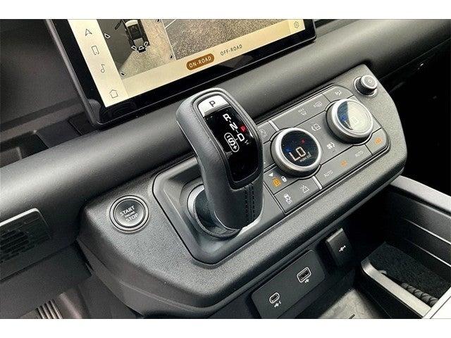 2024 Land Rover Defender Vehicle Photo in San Antonio, TX 78230
