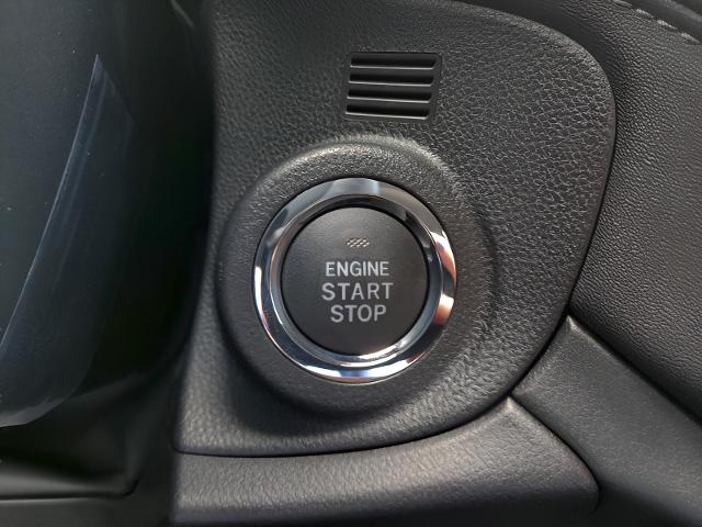 2025 Subaru Outback Vehicle Photo in Green Bay, WI 54304