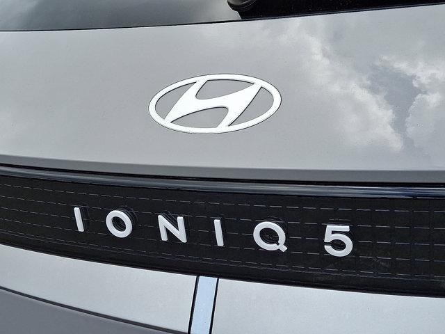 2025 Hyundai IONIQ 5 Vehicle Photo in Philadelphia, PA 19116